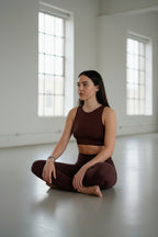 Top crop smanicato Elena - Cioccolato